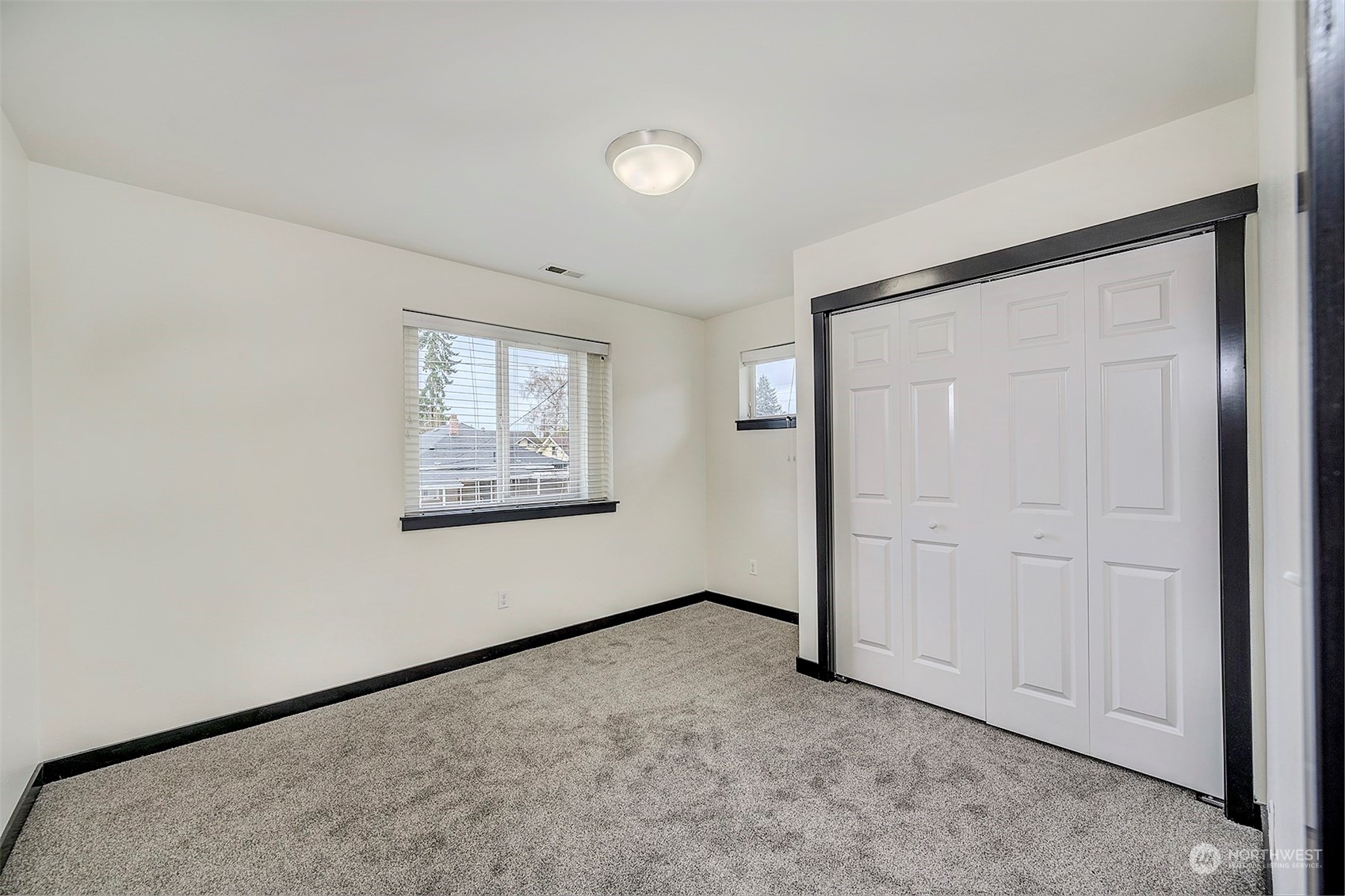 1138 Chestnut Street, Unit 13 Everett, WA 98201 - Photo 10 of 21 Gallery Image 10
