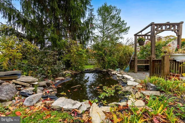 $475,000 | 125 Trent Road, Turnersville, NJ 08012