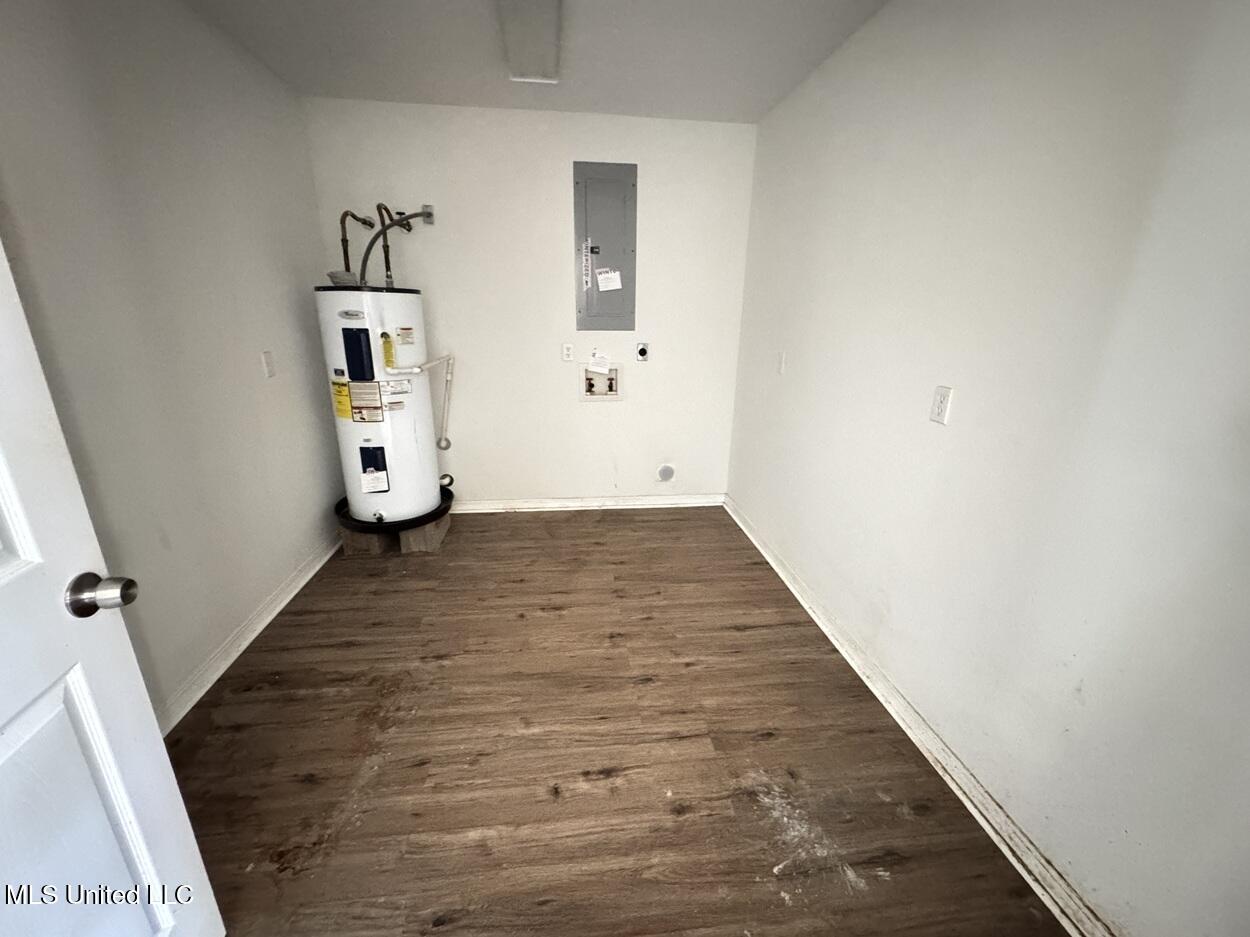 22228 Riverline Road Saucier, MS 39574 - Photo 21 of 22 Laundry