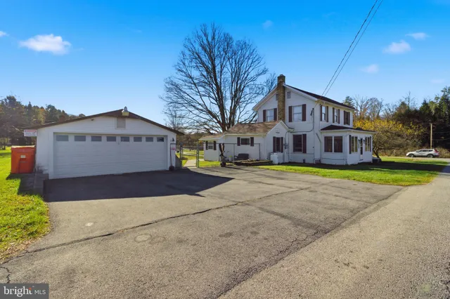 $285,000 | 82 Ridge Street, Smokerun, PA 16681