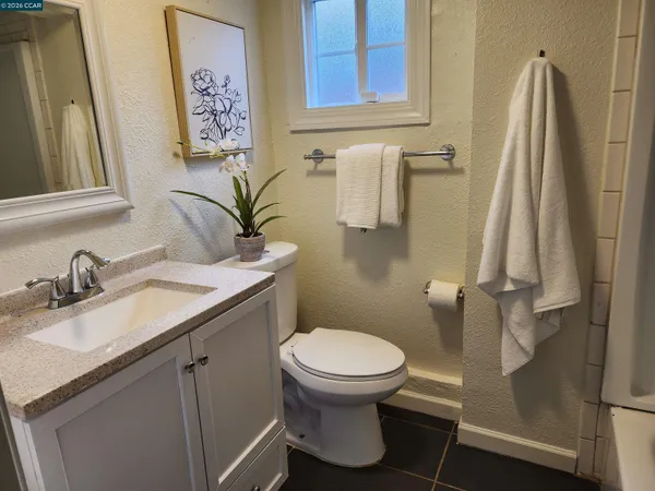 $750,000 | 2387 Humphrey Avenue, Richmond, CA 94804