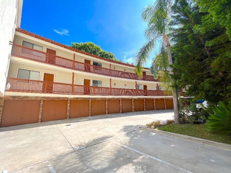248 West Avenida Palizada, Unit 2 San Clemente, CA 92672 - Photo 18 of 21 a view of an outdoor space
