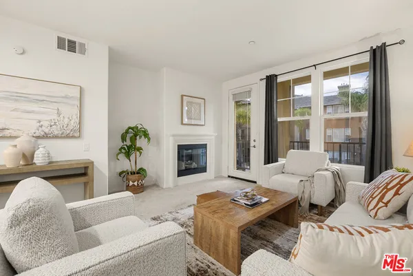 $585,000 | 1708 Tanager Street, Unit 1202, Ventura, CA 93003
