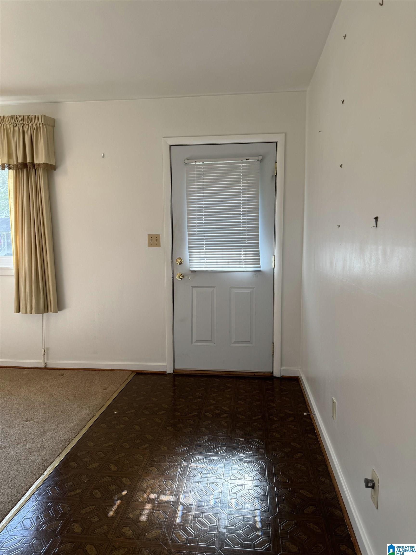 1109 Hardwick Lane Birmingham, AL 35209 - Photo 8 of 60