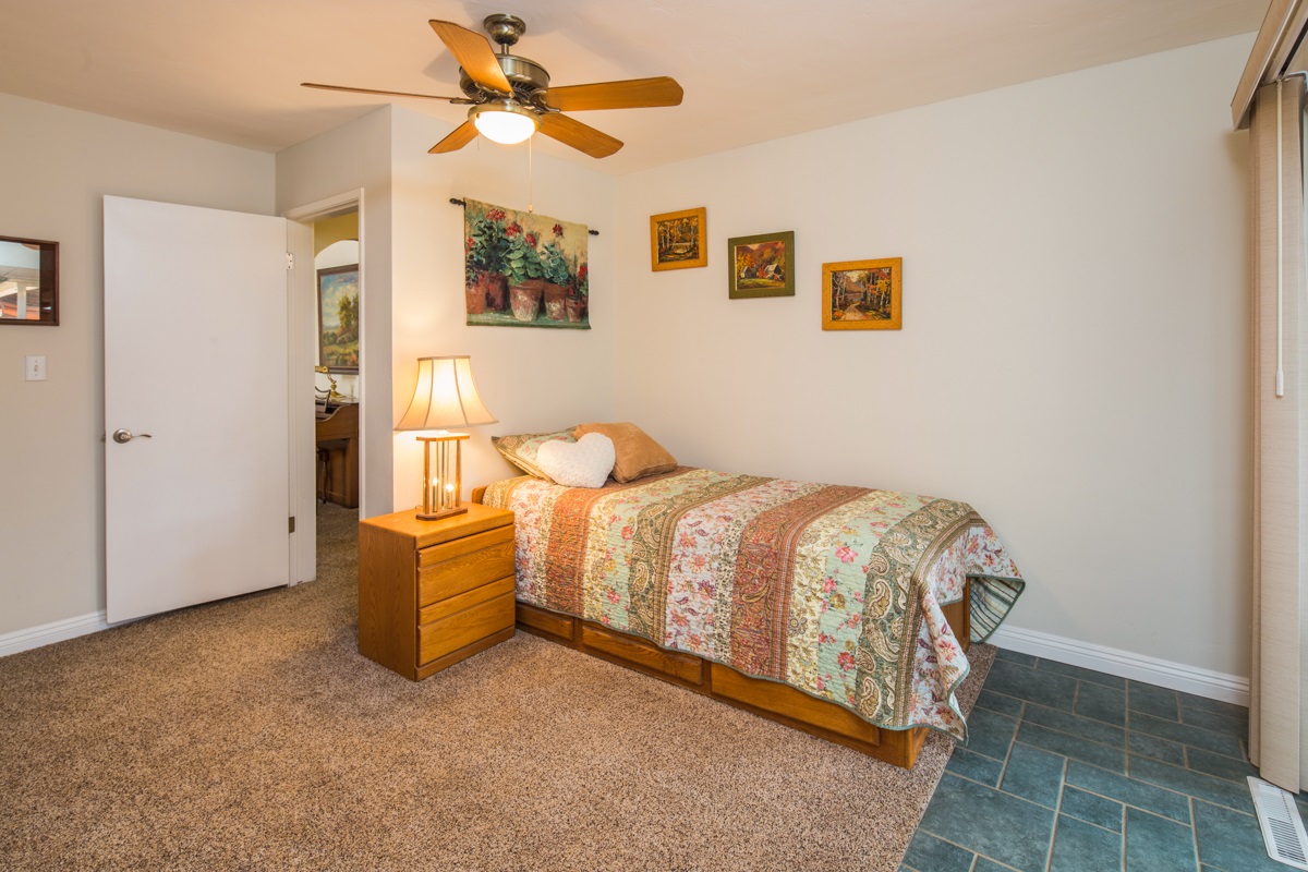 30673 Andreen Road Valley Center, CA 92082 - Photo 11 of 24