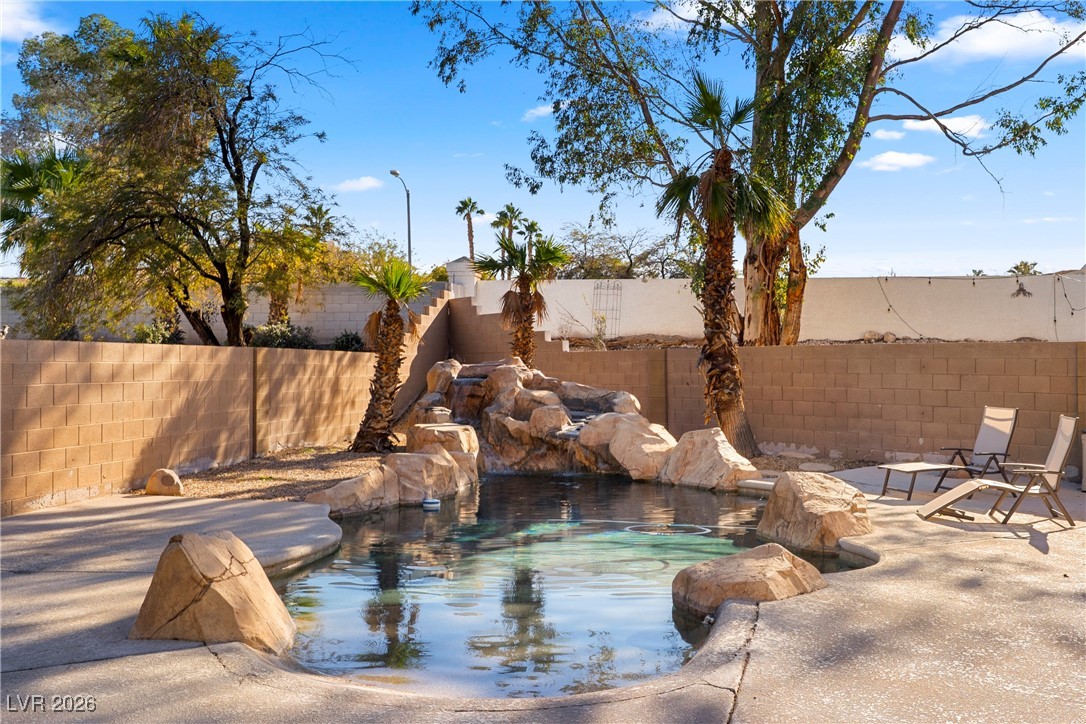 4 Bishopsgate Terrace Henderson, NV 89074 - Photo 23 of 31