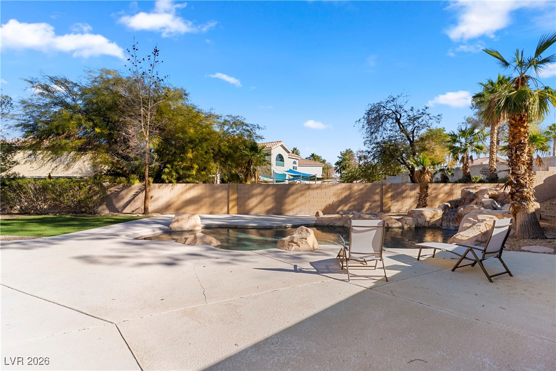 4 Bishopsgate Terrace Henderson, NV 89074 - Photo 25 of 31