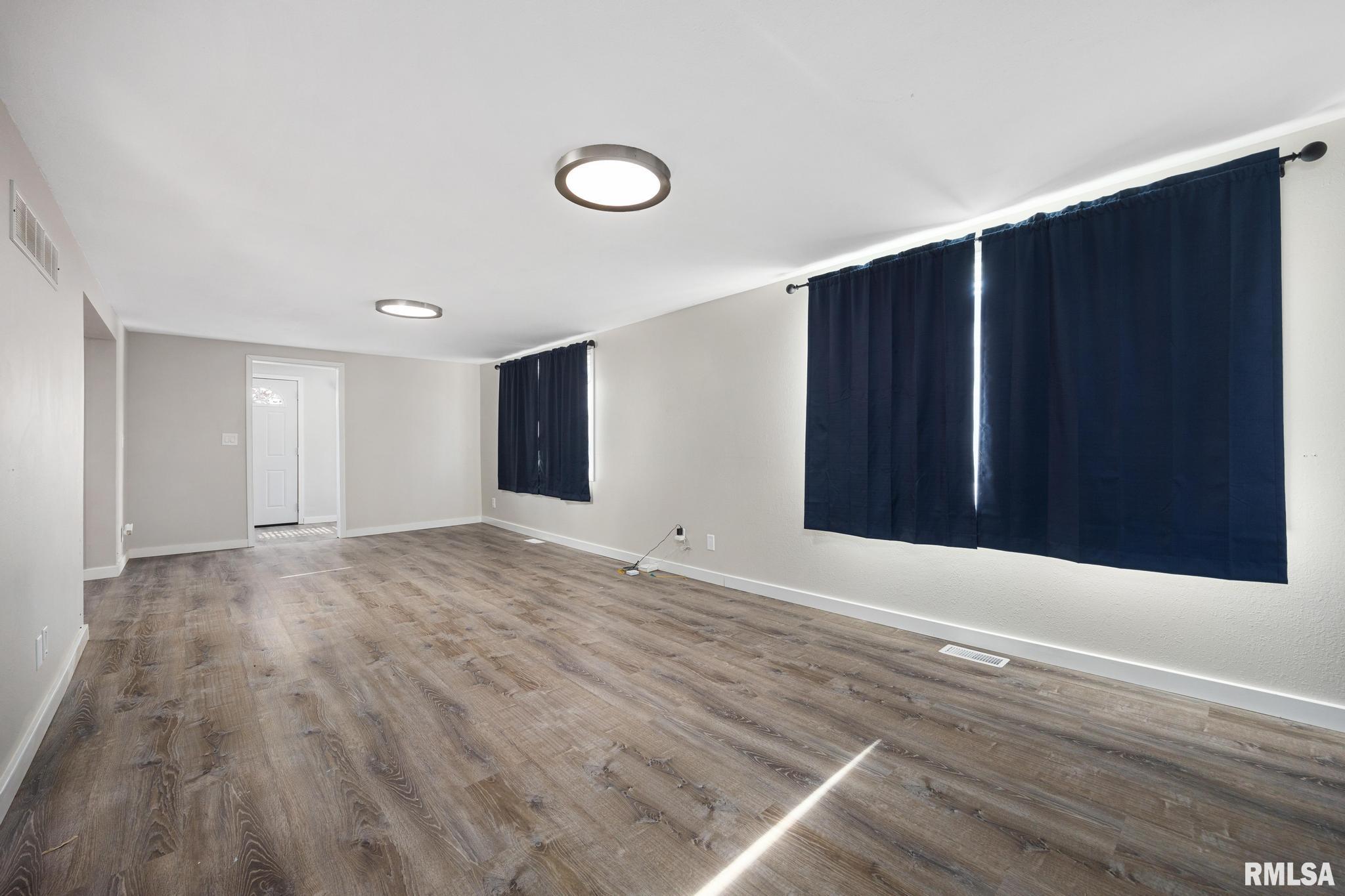 111 Reiter Street Benson, IL 61516 - Photo 11 of 36