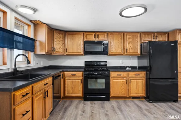$166,500 | 111 Reiter Street, Benson, IL 61516