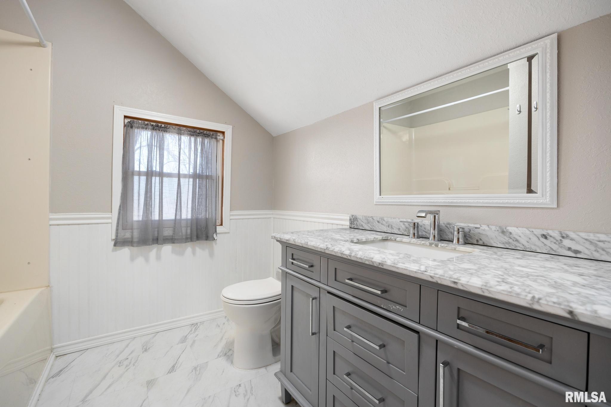 111 Reiter Street Benson, IL 61516 - Photo 23 of 36