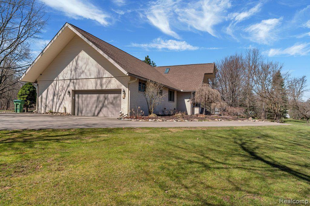 17370 Fish Lake Road Holly, MI 48442 - Photo 17 of 73