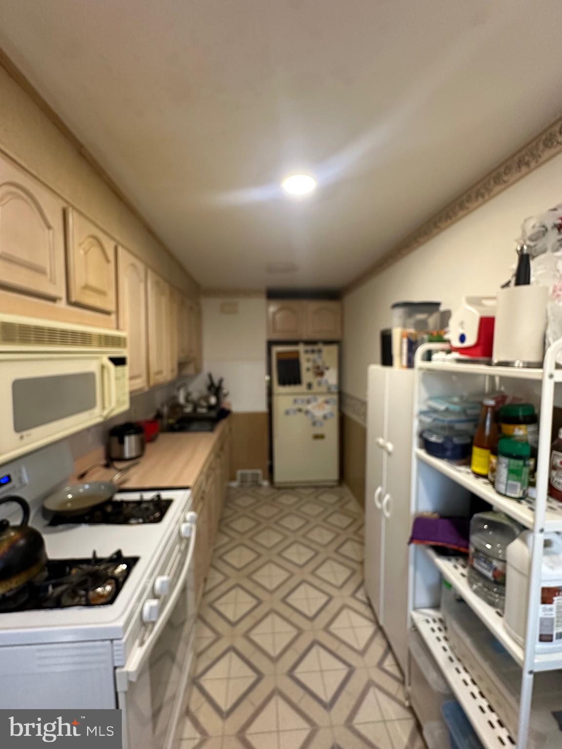 226 Lynn Road Ridley Park, PA 19078 - Photo 5 of 13