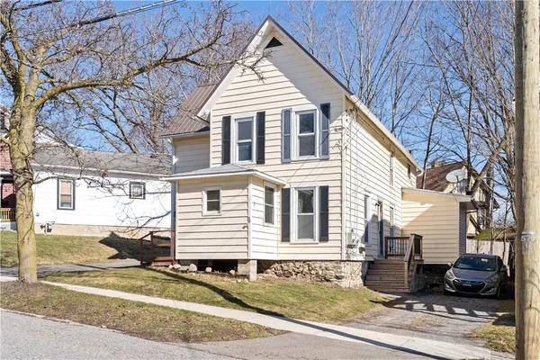 $169,900 | 30 Lake Street, Perry, NY 14530