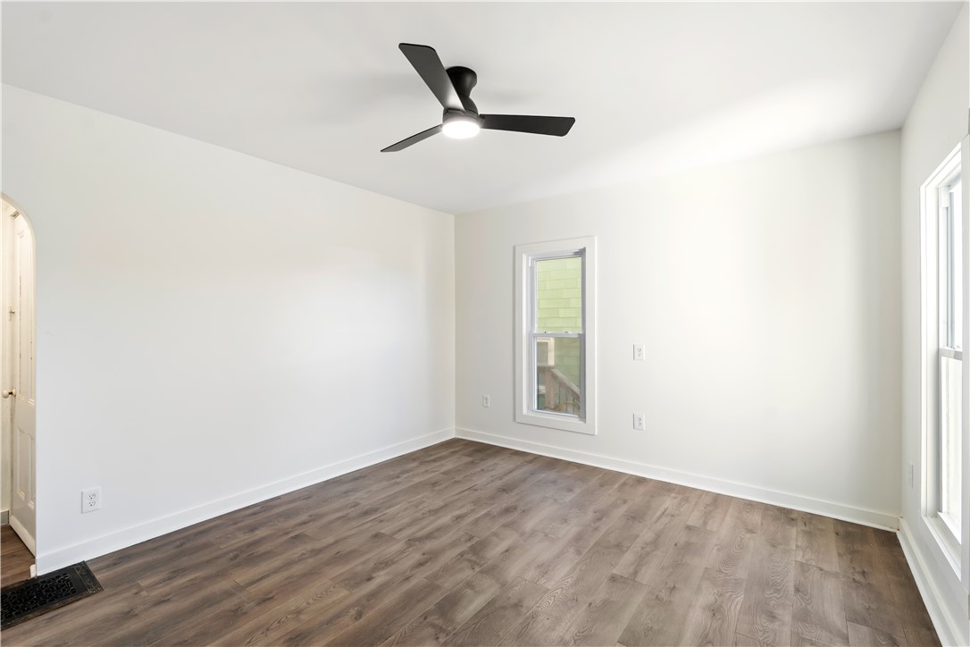 30 Lake Street Perry, NY 14530 - Photo 5 of 48