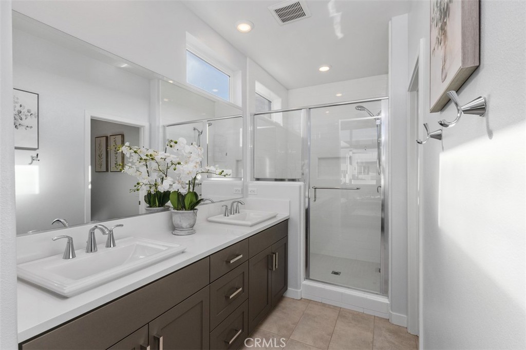 430 Transport Tustin, CA 92782 - Photo 21 of 40