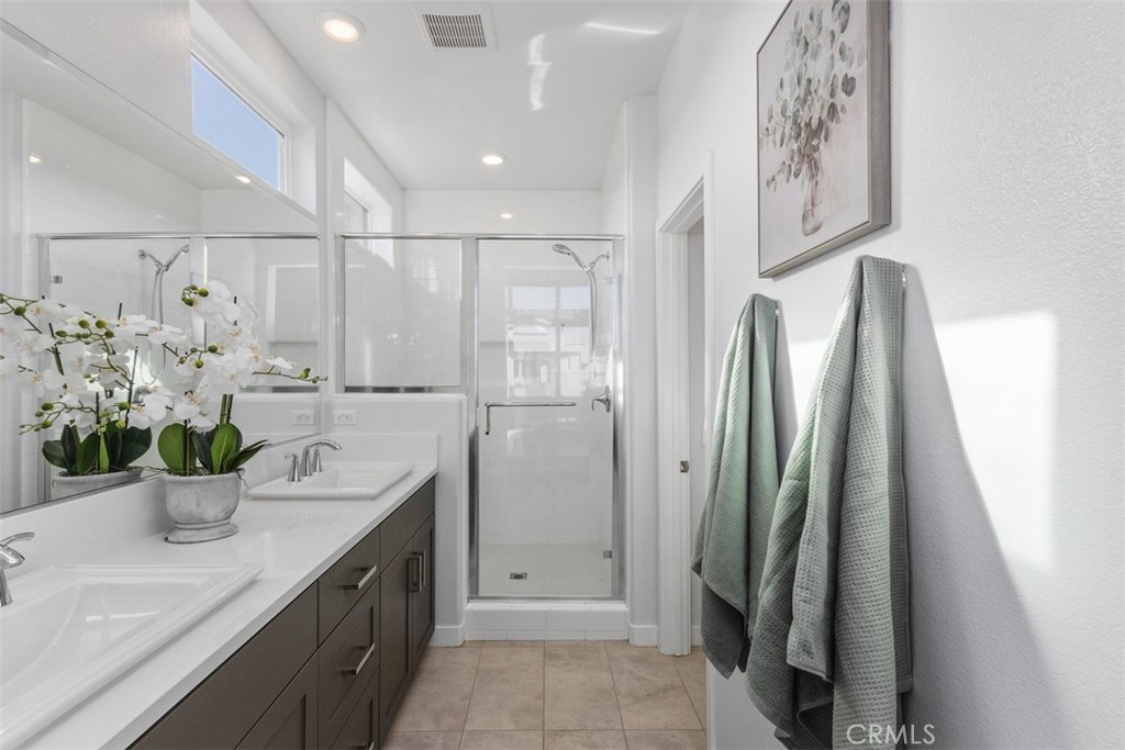 430 Transport Tustin, CA 92782 - Photo 22 of 40