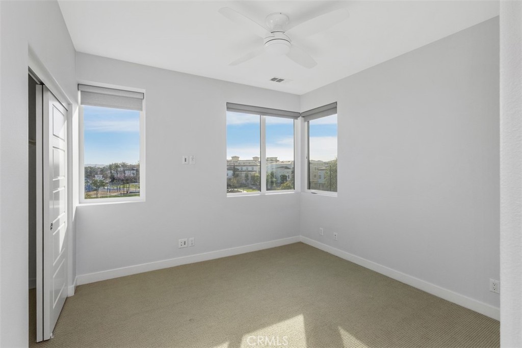 430 Transport Tustin, CA 92782 - Photo 23 of 40