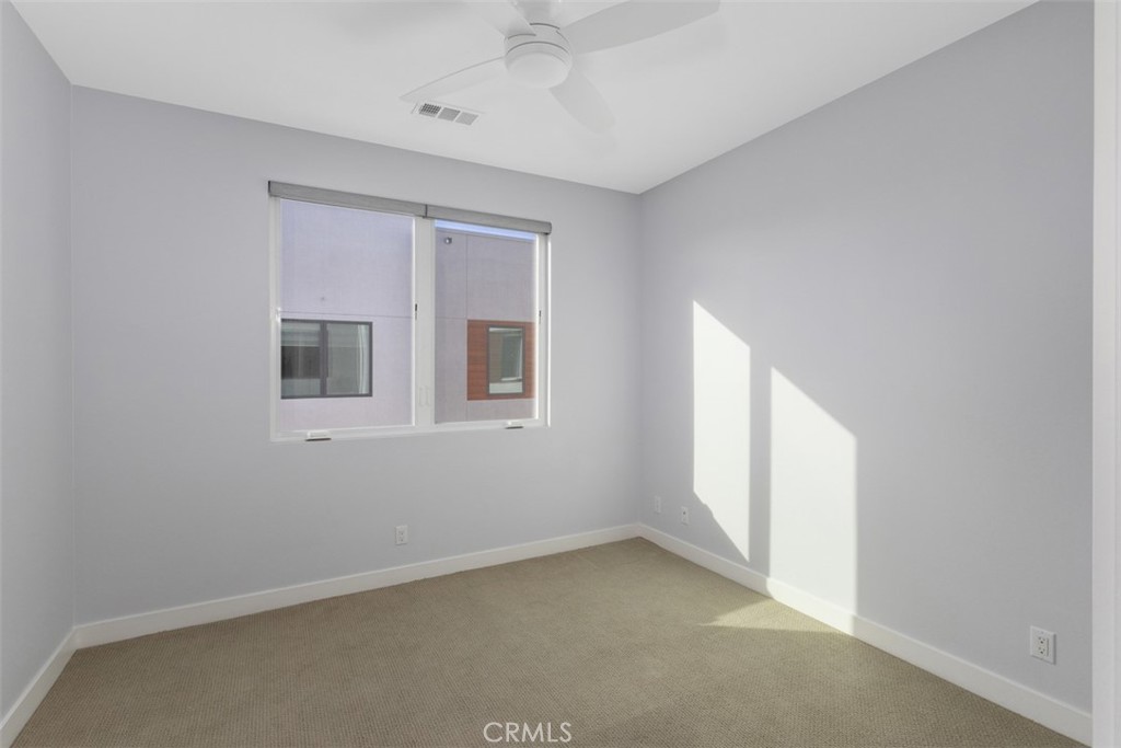 430 Transport Tustin, CA 92782 - Photo 27 of 40