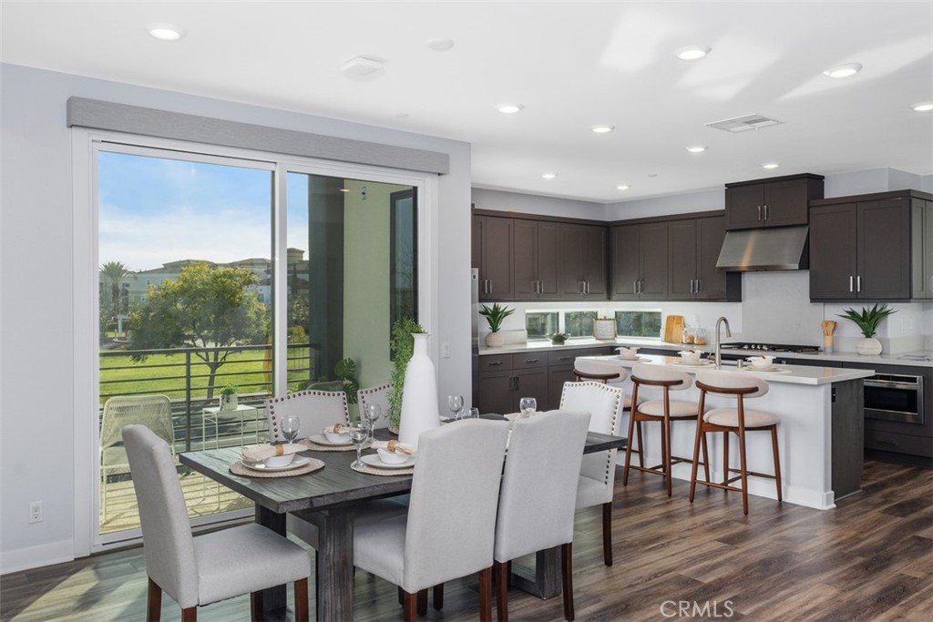 430 Transport Tustin, CA 92782 - Photo 3 of 40