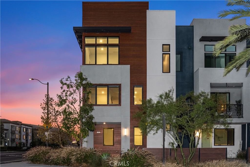 430 Transport Tustin, CA 92782 - Photo 34 of 40