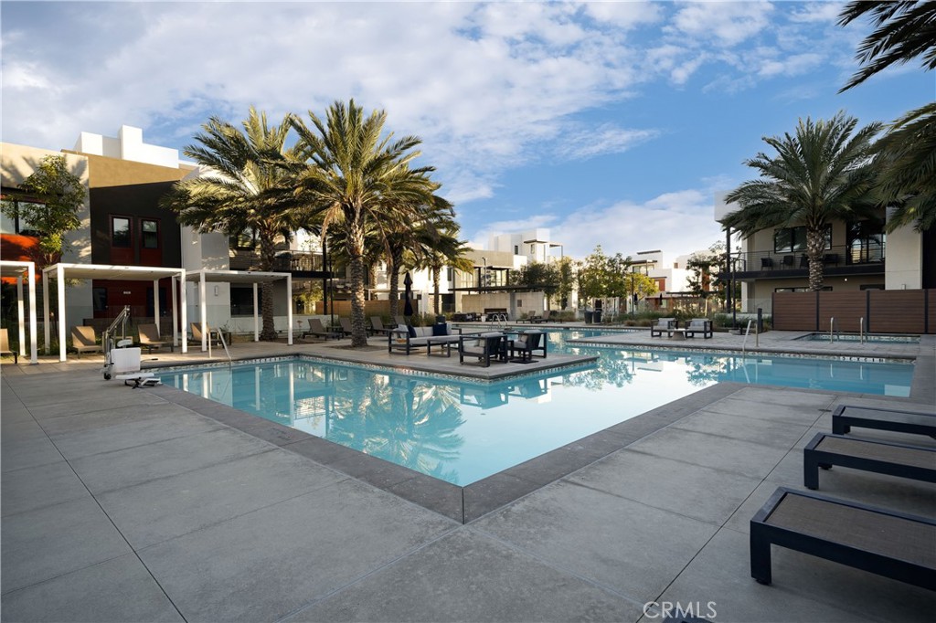 430 Transport Tustin, CA 92782 - Photo 37 of 40