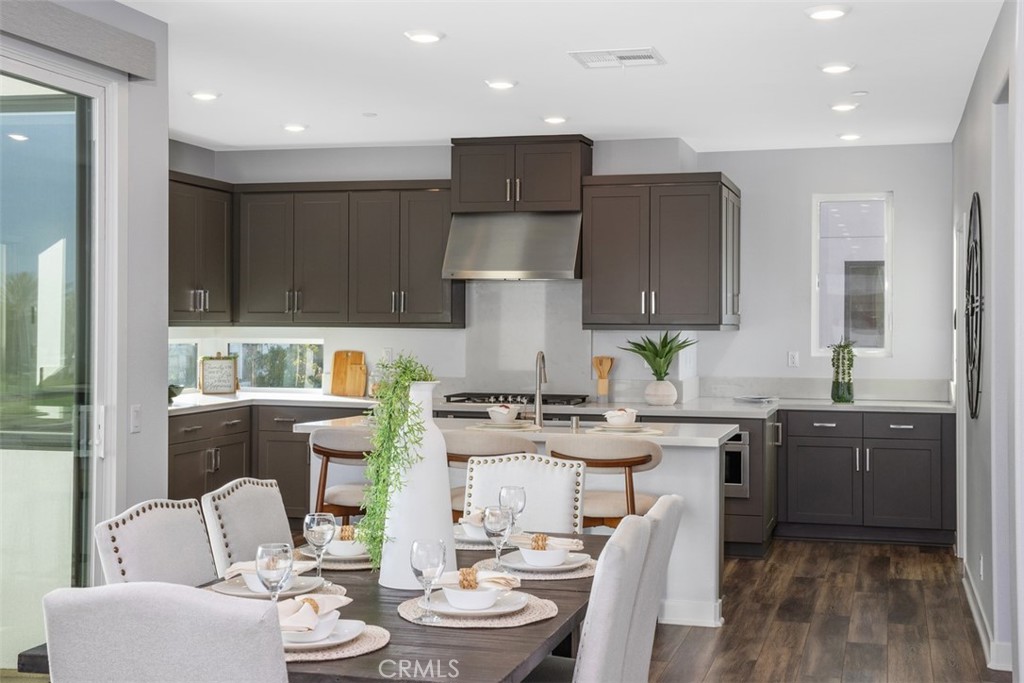 430 Transport Tustin, CA 92782 - Photo 9 of 40