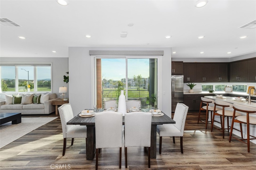 430 Transport Tustin, CA 92782 - Photo 10 of 40