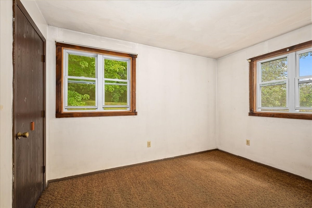 80 Meadow Road Spencer, MA 01562 - Photo 13 of 28 Gallery Image 13