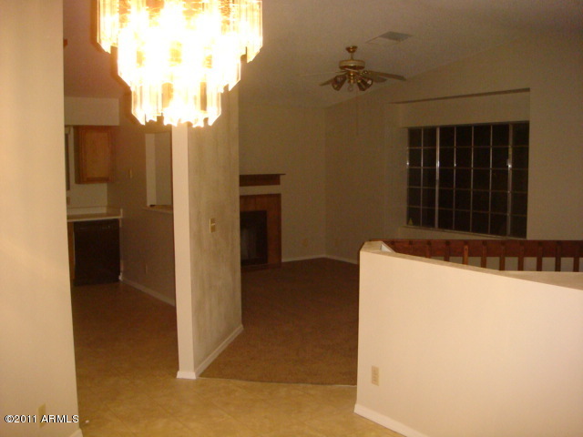 1450 East Fremont Road Phoenix, AZ 85042 - Photo 5 of 9 livingdinning