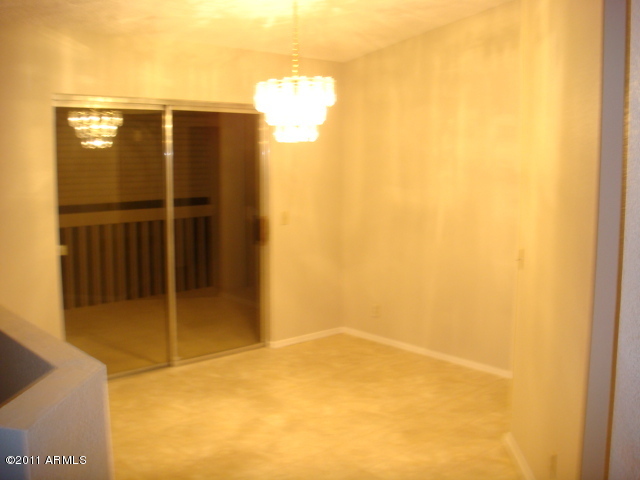 1450 East Fremont Road Phoenix, AZ 85042 - Photo 6 of 9 dinning