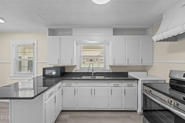 $235,000 | 1723 Power Line Road, Elon, NC 27244