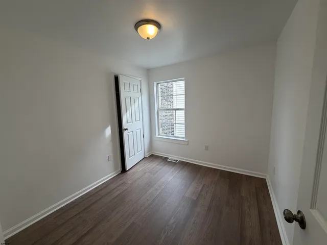 $2,800 | 130 North Tennessee Avenue, Unit 2, Atlantic City, NJ 08401