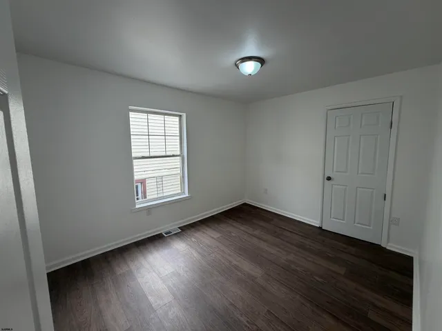 $2,800 | 130 North Tennessee Avenue, Unit 2, Atlantic City, NJ 08401