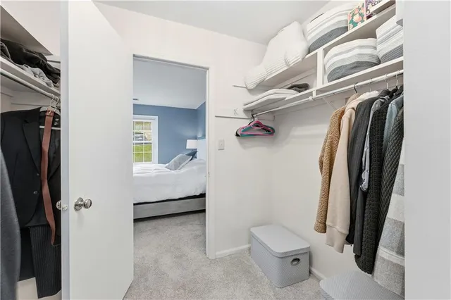 $155,000 | 1110 Chatham Park Drive, Unit E, Pittsburgh, PA 15220