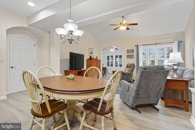 $369,500 | 1334 Woodcrest Court, Mount Joy, PA 17552