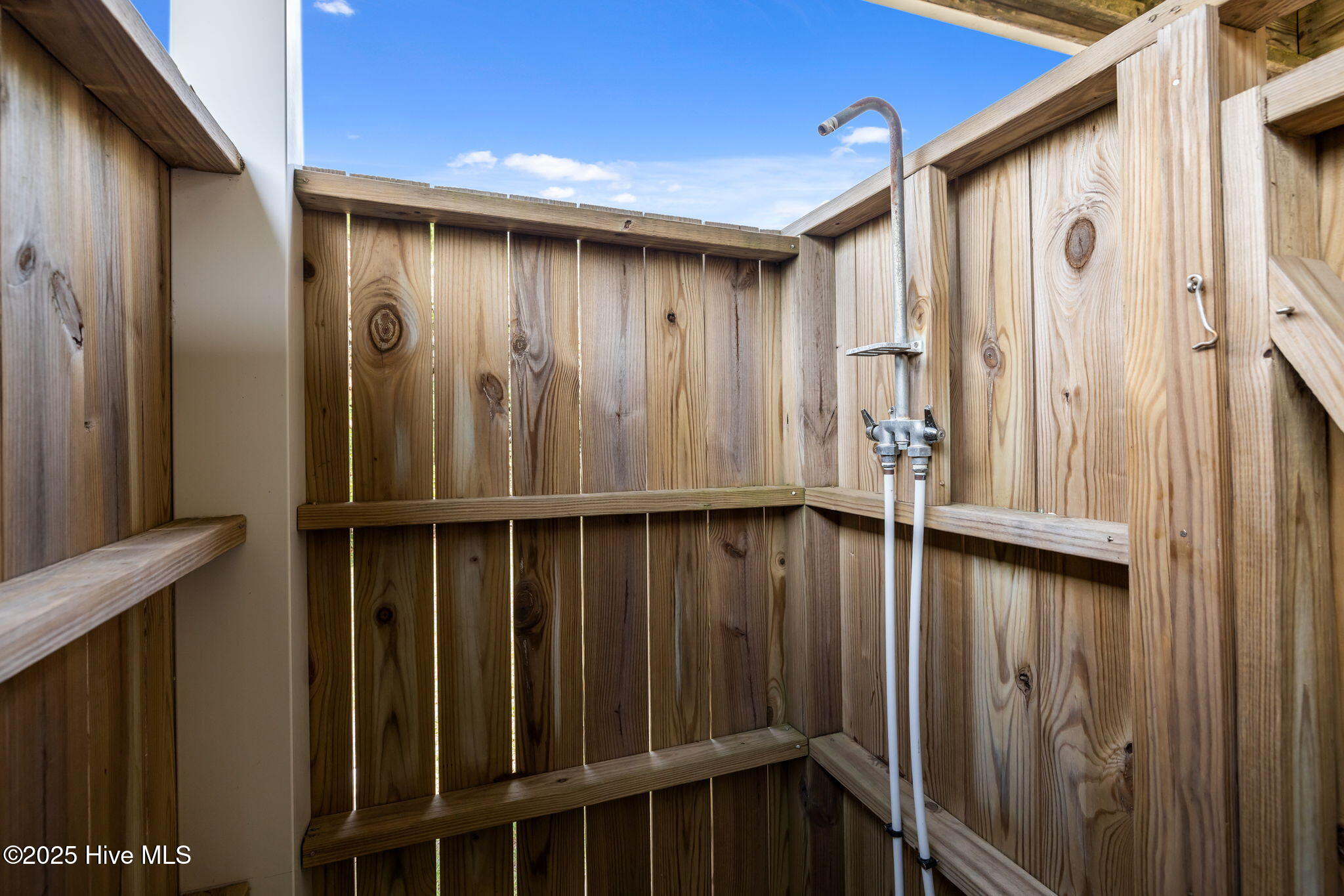 158 Hoffman Beach Road Atlantic Beach, NC 28512 - Photo 8 of 56 Outdoor shower