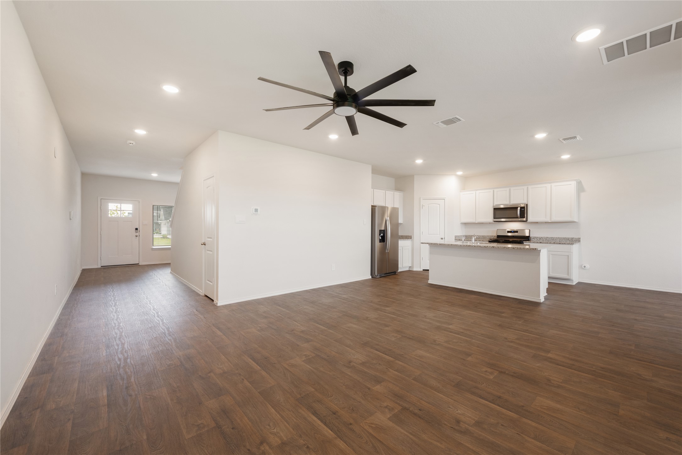 321 Sandringham Loop Kyle, TX 78640 - Photo 4 of 25