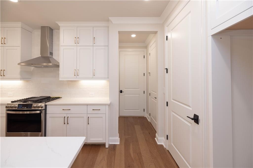 149 Wards Xing Way, Unit 10 Johns Creek, GA 30022 - Photo 14 of 52