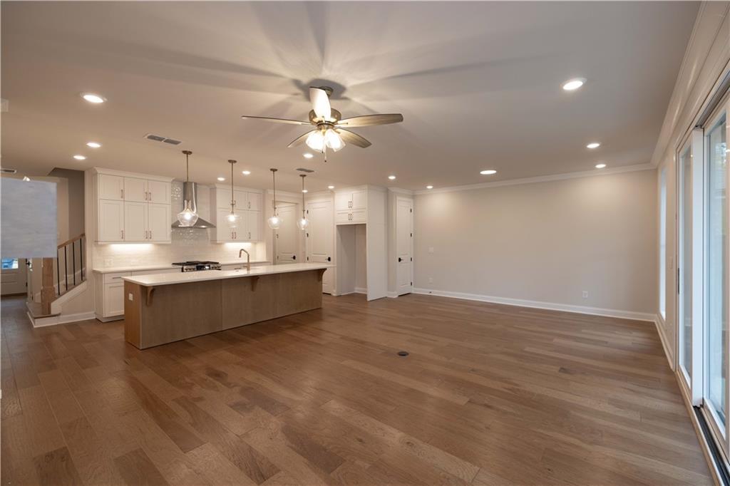 149 Wards Xing Way, Unit 10 Johns Creek, GA 30022 - Photo 25 of 52