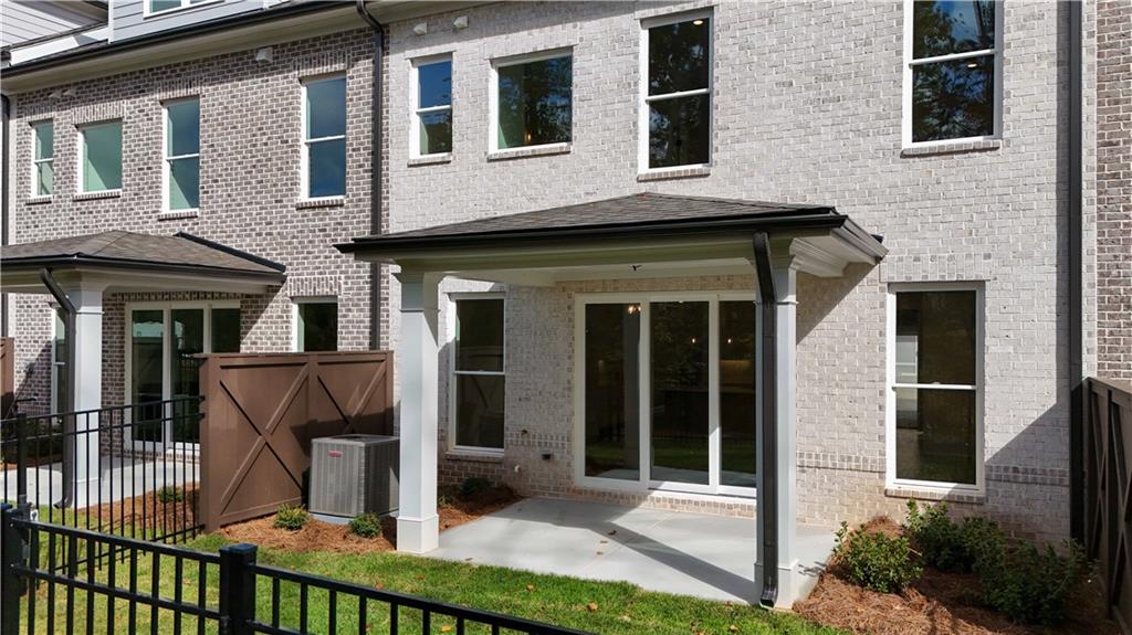 149 Wards Xing Way, Unit 10 Johns Creek, GA 30022 - Photo 50 of 52