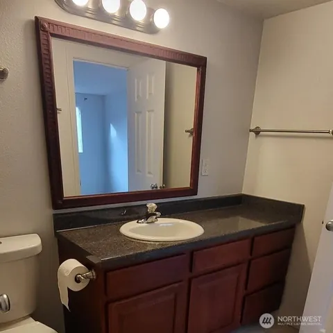 $2,100 | 13011 East Gibson Road, Unit N325, Everett, WA 98204