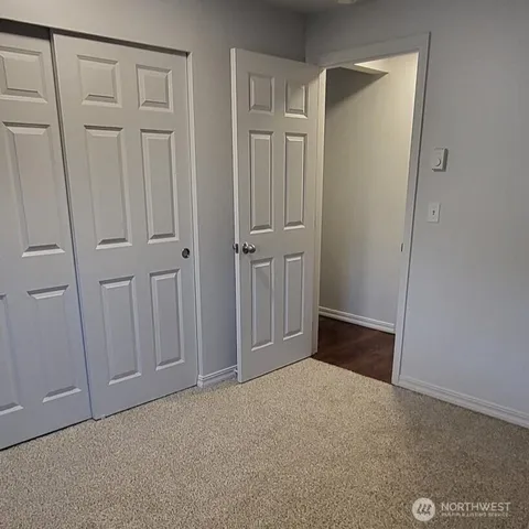 $2,100 | 13011 East Gibson Road, Unit N325, Everett, WA 98204