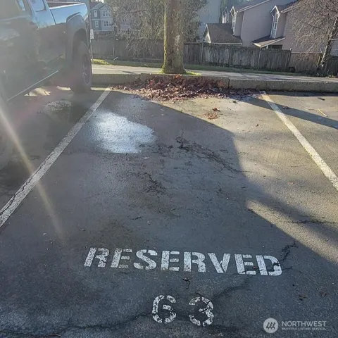 $2,100 | 13011 East Gibson Road, Unit N325, Everett, WA 98204