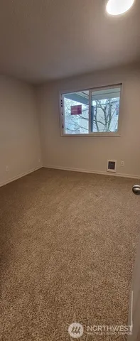 $2,100 | 13011 East Gibson Road, Unit N325, Everett, WA 98204