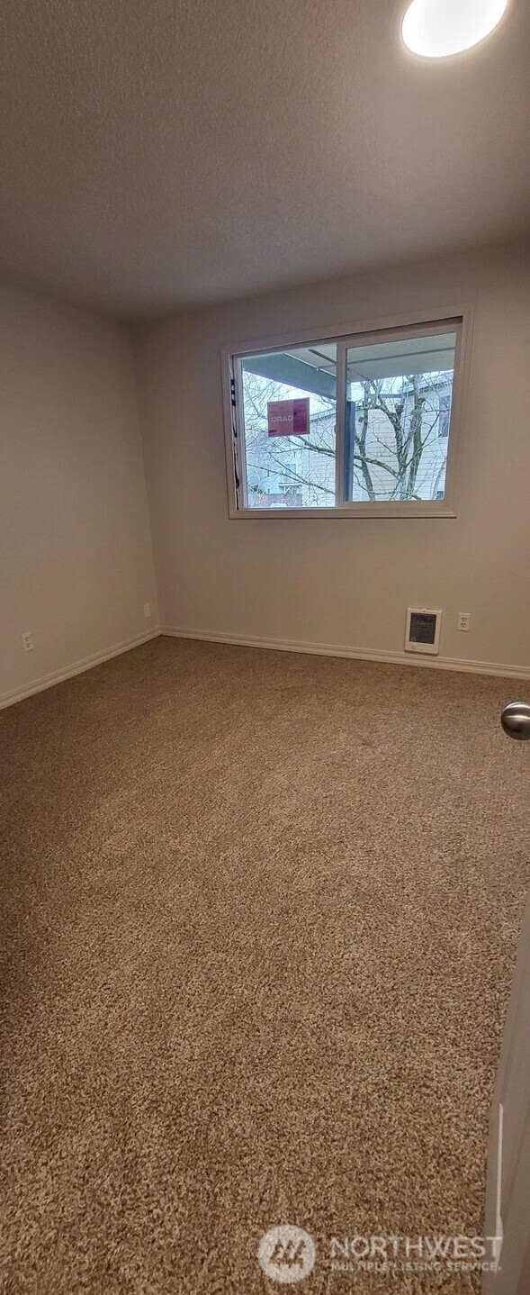 13011 East Gibson Road, Unit N325 Everett, WA 98204 - Photo 19 of 24