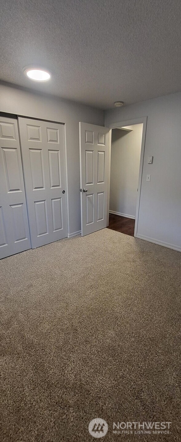 13011 East Gibson Road, Unit N325 Everett, WA 98204 - Photo 20 of 24