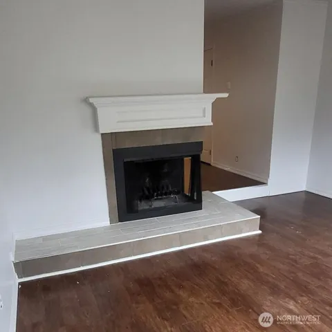 $2,100 | 13011 East Gibson Road, Unit N325, Everett, WA 98204