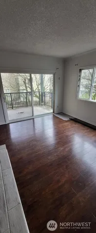 $2,100 | 13011 East Gibson Road, Unit N325, Everett, WA 98204