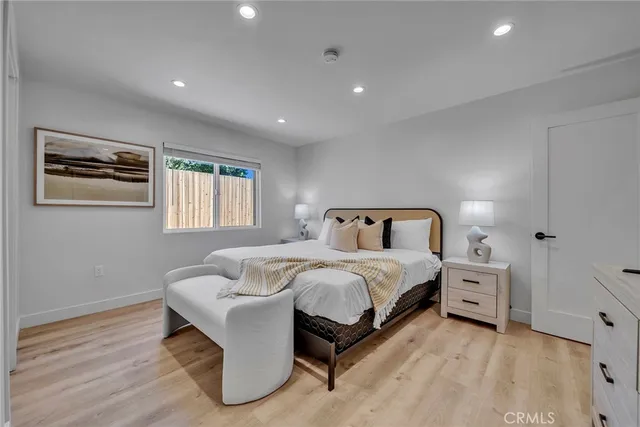 $8,800 | 15333 Lemay Street, Van Nuys, CA 91406