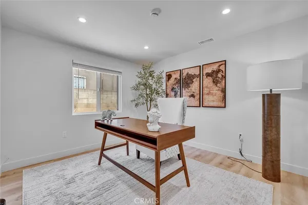 $8,800 | 15333 Lemay Street, Van Nuys, CA 91406